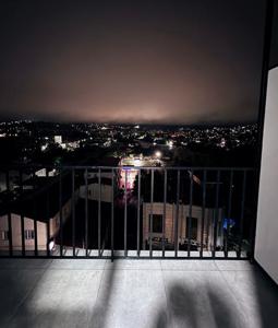 ქირავდება დღიურად 2 ოთახიანი ბინა ქუთაისში