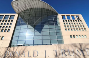 CNN - აშშ-ის სახელმწიფო დეპარტამენტმა მშვიდობის ინსტიტუტს დონალდ ტრამპის პატივსაცემად სახელი შეუცვალ...