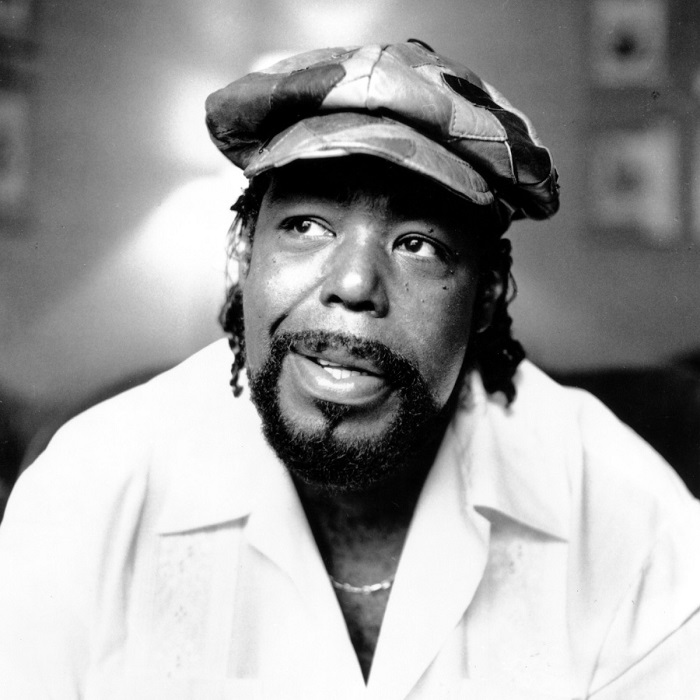 barry-white-gettyimages-74959585-1667209323.jpg