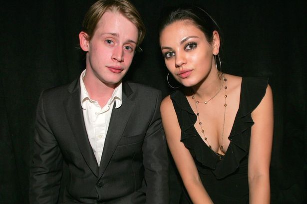 macaulay-culkin-and-mila-kunis-1672391110.jpg