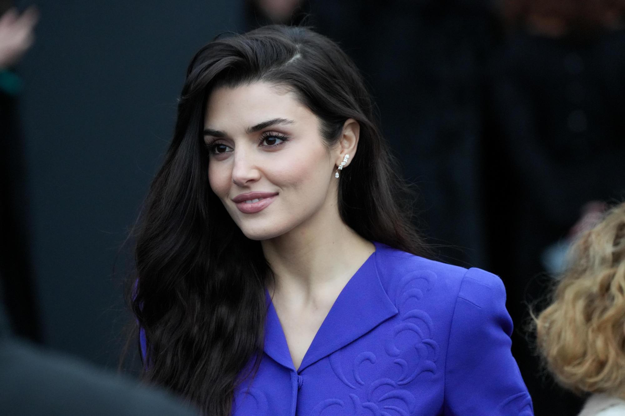 hande-erchel-42208-1782292911.jpg