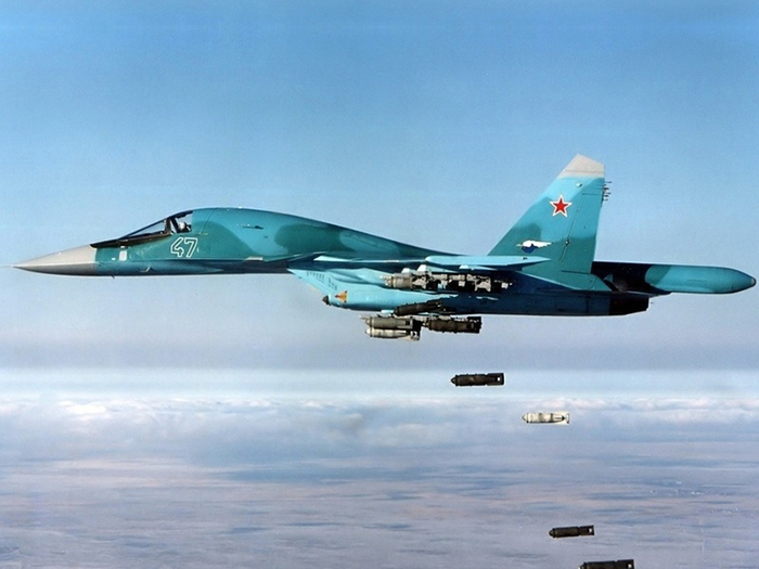 2-bombi-1790147439.jpg