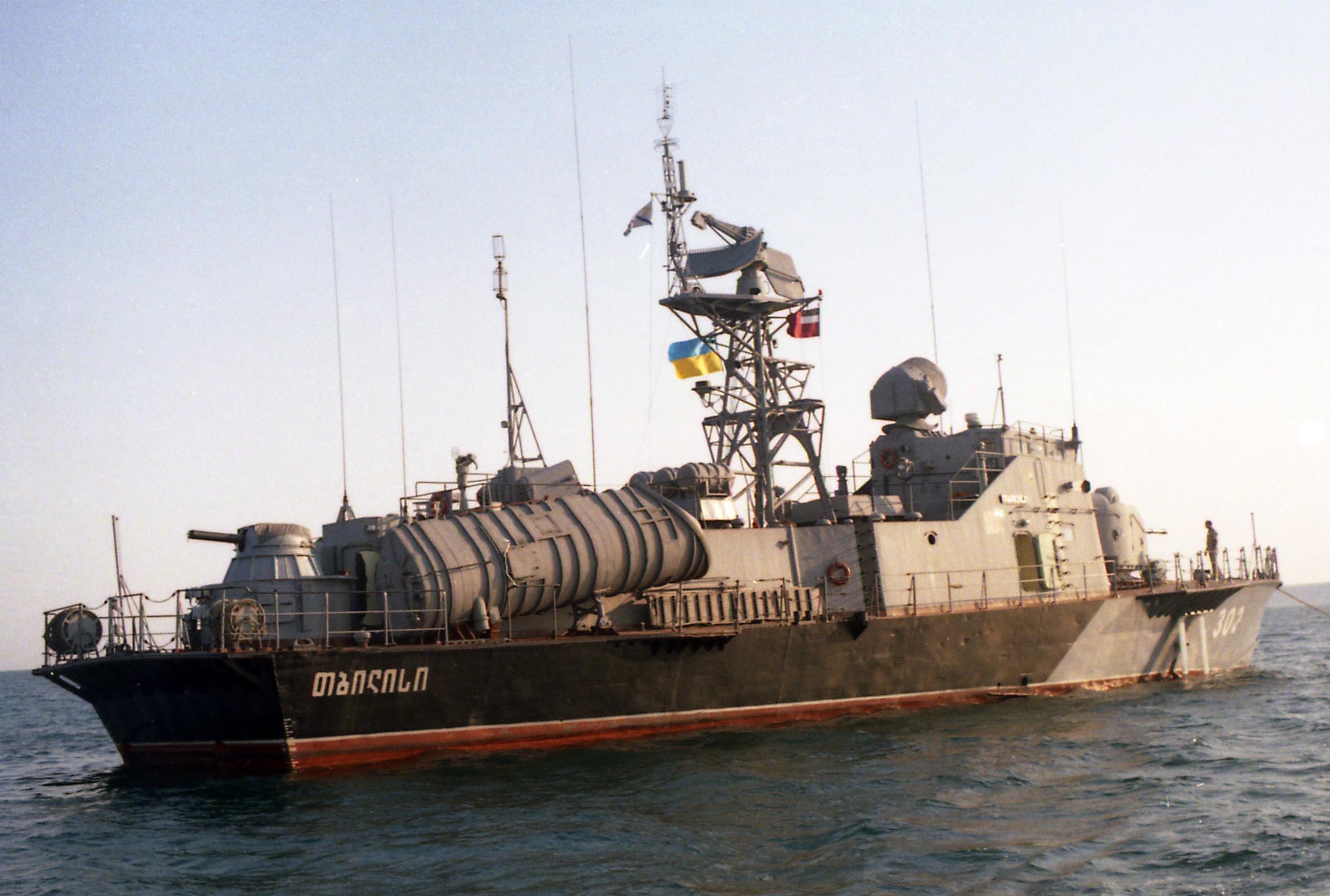 5-1649076202.jpg